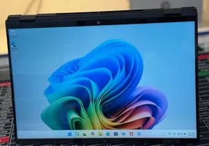 HP Omnibook X Flip Ultra 7 Laptop