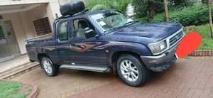 Toyota Hilux 2L Manual 2000