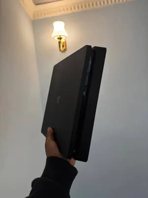 Sony PlayStation 4 Slim 1TB