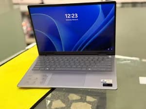 Dell Inspiron Plus 7440 Laptop