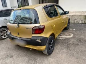 Vitz Yaris