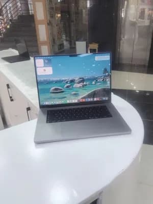 Apple MacBook Pro M1 Max 16-inch