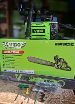 VIDO 24 inch Chainsaw 3.9HP