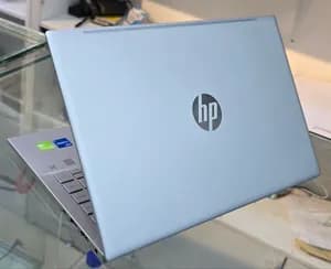 HP Pavilion 16GB 512GB