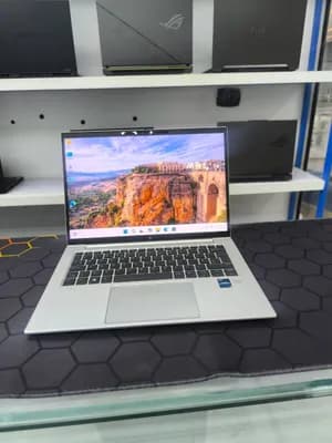 HP EliteBook 1040 G10 Laptop