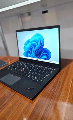 Lenovo X1 Carbon i7 Laptop