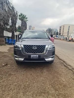 Nissan Patrol 2023 SUV