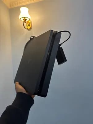 Sony PlayStation 4 Slim 1TB
