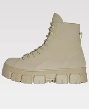 BERSHKA 39-46 Shoes