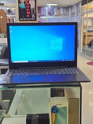 Lenovo Ideapad i5-8250U 8GB 500GB