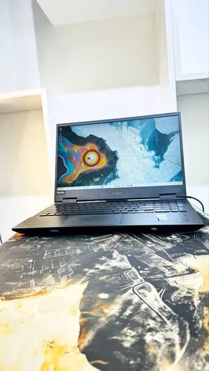 HP Omen 15 i7 RTX 2060 Gaming