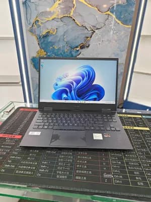 HP OMEN 15 15.6 16GB 512GB