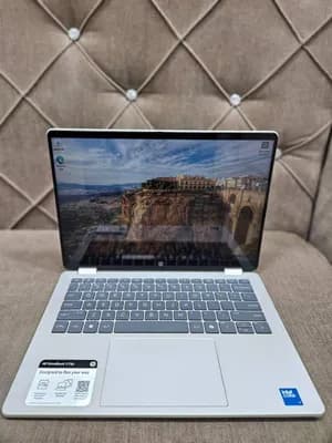 HP Omnibook 5 Flip 14 Laptop