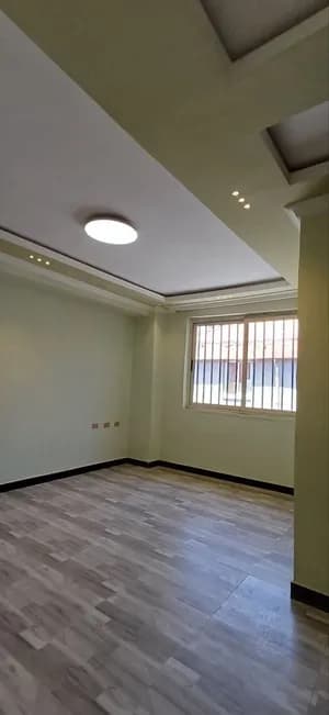 2 Bedroom 81 sqm Condo Ayat