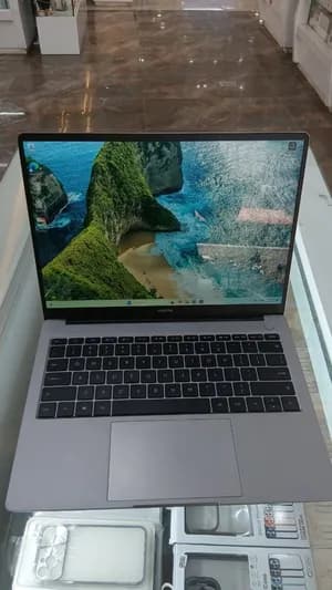 Realme Laptop 512GB SSD 8GB RAM 14.3 inch New