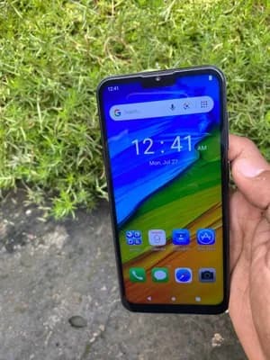 JAN Smartphone 32GB 2GB RAM