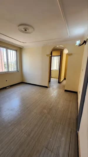 One Bedroom Summit Condominium 47sqm