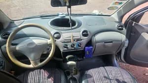 Toyota Platz 2002