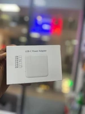 Apple 61W USB-C Power Adapter