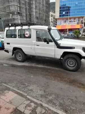 Toyota 1HZ Long Base 2005