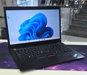Lenovo ThinkPad T14s Laptop
