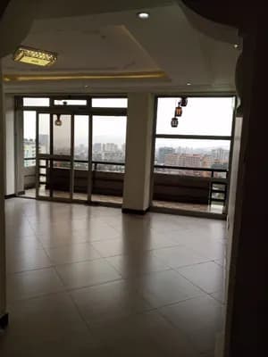 2-Bedroom 124 sqm Condominium in Sengatera