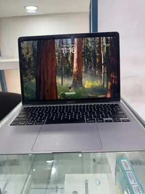 Apple MacBook Air 2020 Core i3