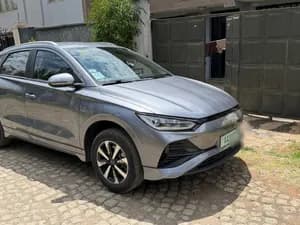 BYD e2 Flying Hatchback 2025