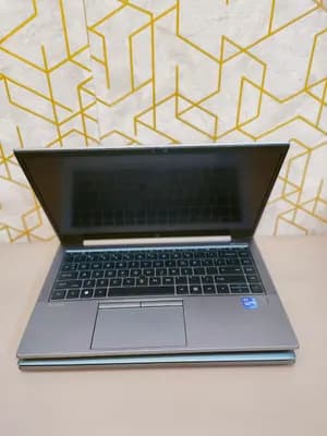 HP ZBook G8 i7 16GB 512GB