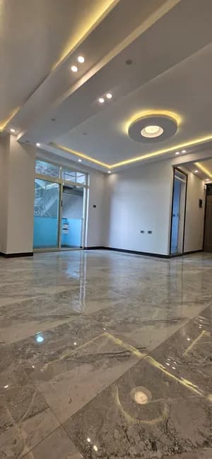 2 Bedroom 76 sqm Condo Ayat