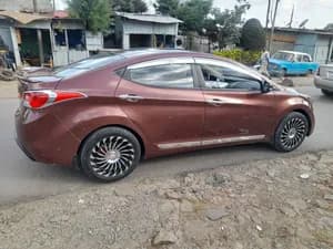Hyundai Elantra 2012 Automatic