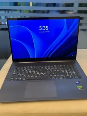 HP Envy Core Ultra 7 RTX 3050