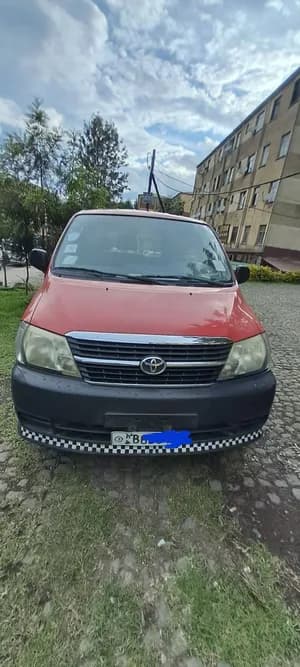 Toyota Hiace 2011