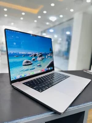 Apple MacBook Pro 16” (2021) M1 Pro