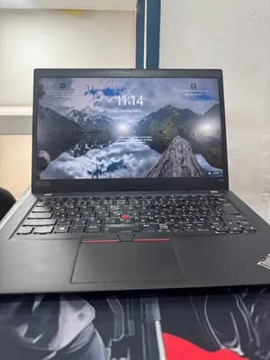 Lenovo ThinkPad Ryzen 5 16GB 512GB
