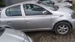 Toyota Vitz 2001 1000cc Automatic