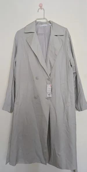 Uniqlo Trench Coat Size L