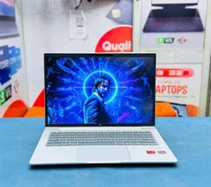 Elitbook 645 G11 512GB 16GB DDR5 new