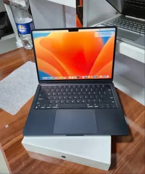 Apple MacBook Air M2 2022