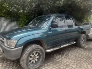 Toyota Hilux 2001 2400cc