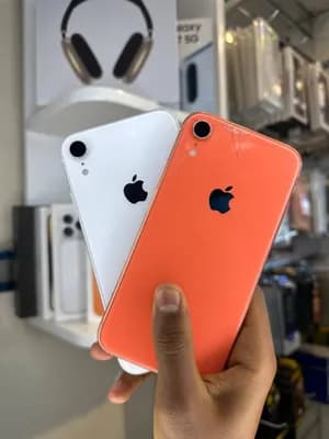 Apple iPhone XR 128GB