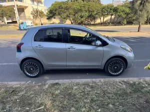 Toyota Yaris Compact 2008 1000cc used