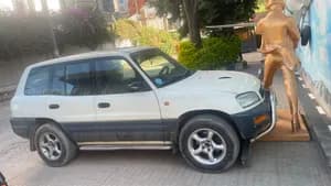 Toyota RAV4 1998 used