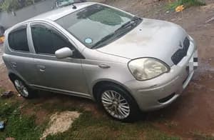 Toyota Vitz 2002 1.0L