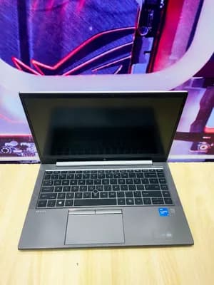 HP ZBook G8 i5 16GB 512GB