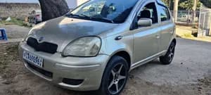 Toyota Vitz 2002