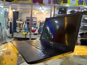 Asus Laptop 15.1 4GB 500GB