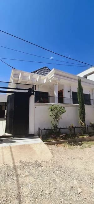 Summit Villa House 180 Sqm