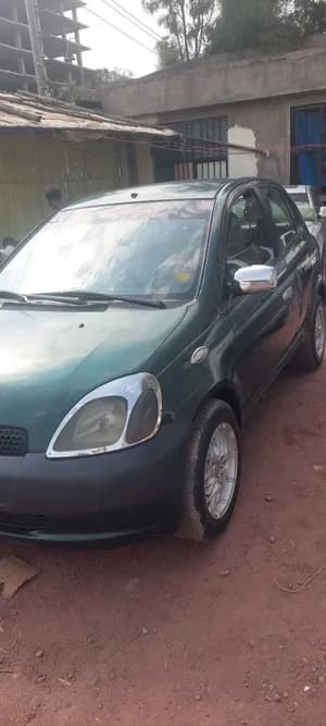 Toyota Yaris 2001