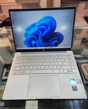 HP Pavilion Plus 14 Laptop